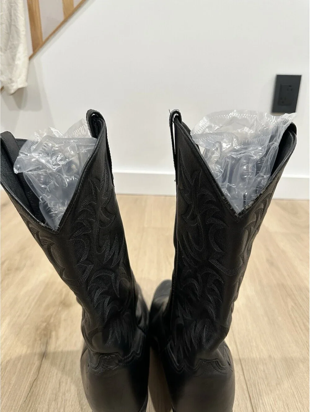 Ariat this used